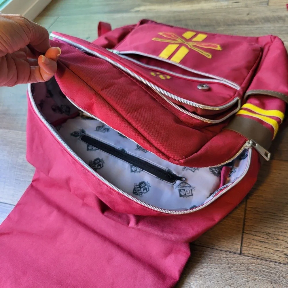 Harry Potter Gryffindor Quidditch Maroon Canvas Backpack Hogwarts Branded Straps